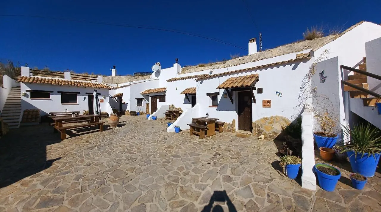 Cuevas Barrio Las Santas Huescar Apartment