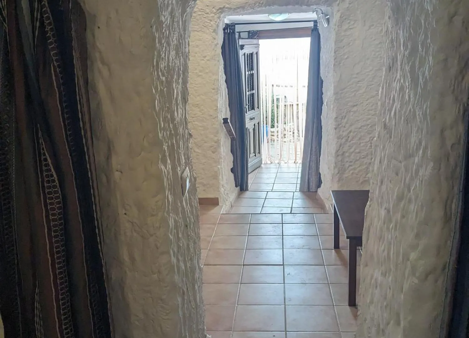 Cuevas Barrio Las Santas Huescar 0*,  Spain