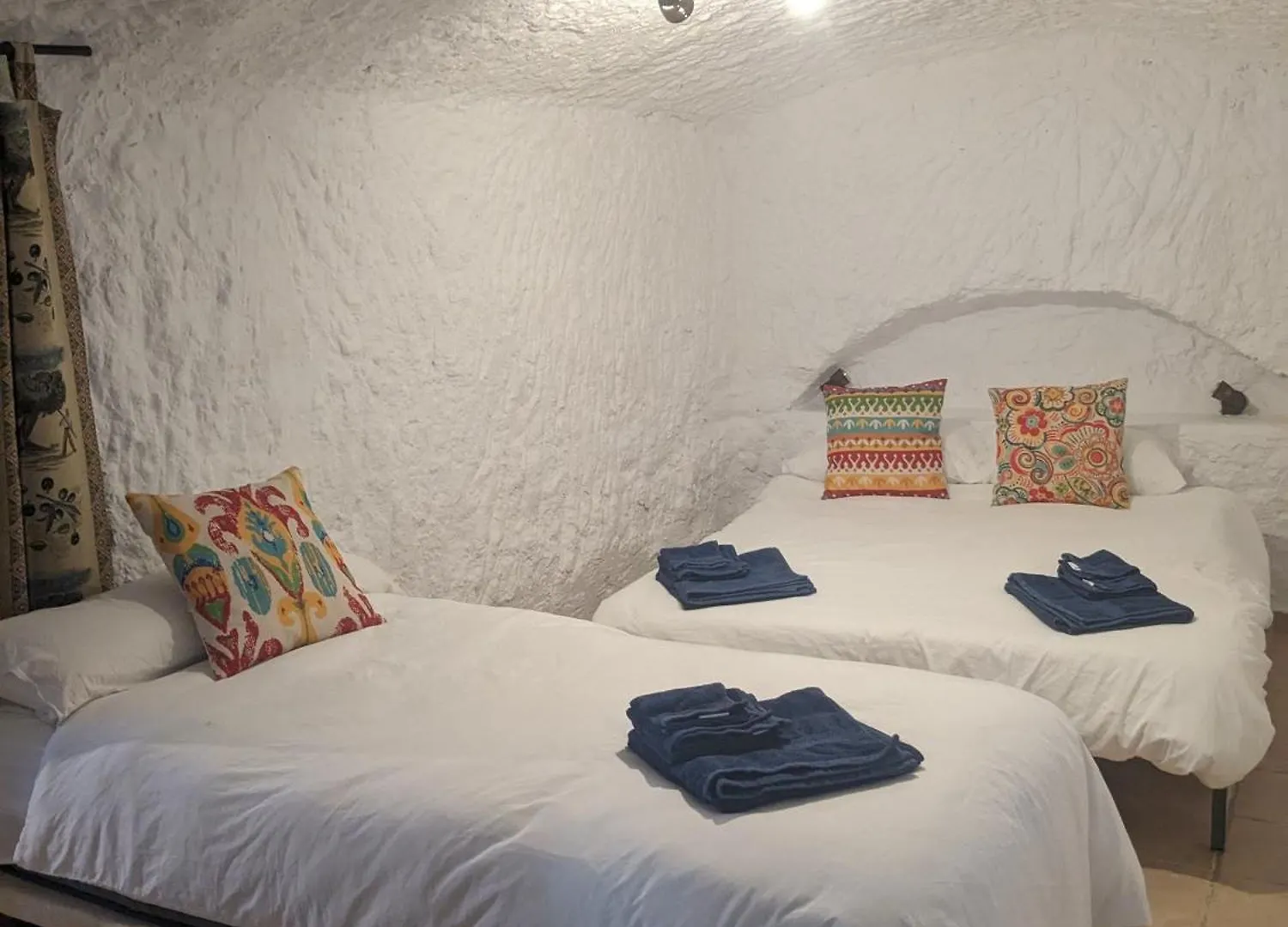 Cuevas Barrio Las Santas Huescar